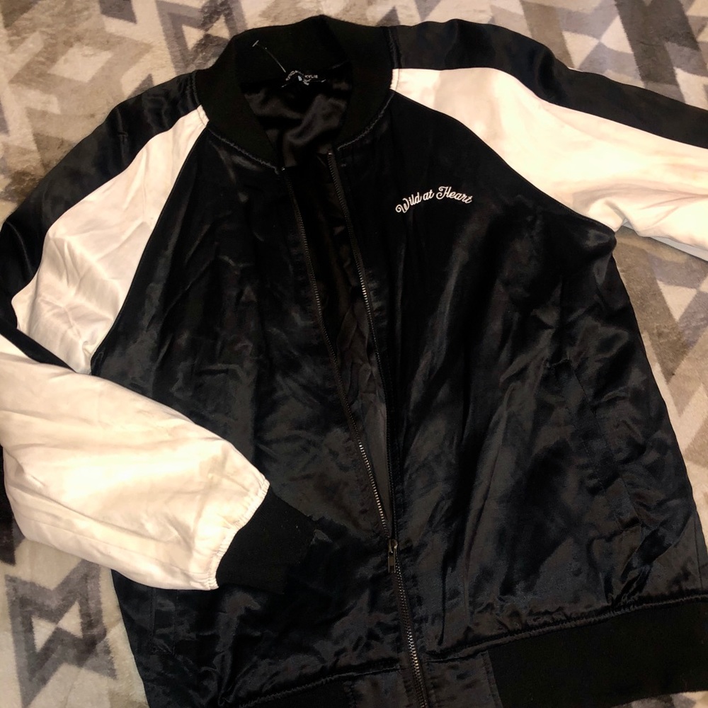Kendall & Kylie bomber jacket